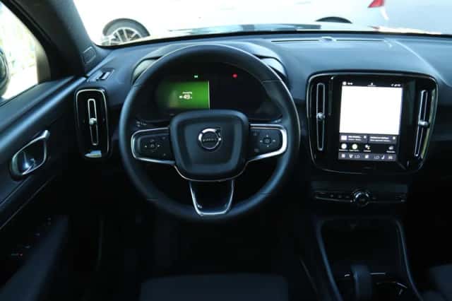 Volvo C40 (2024) thumbnail 19