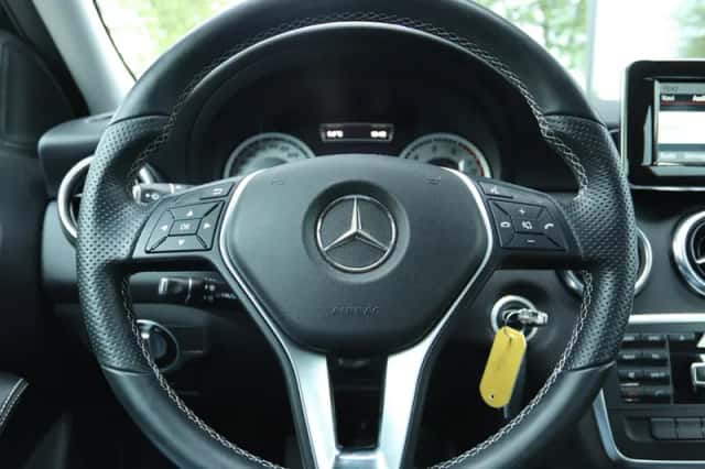 Mercedes-Benz A-Klasse (2014) thumbnail 17