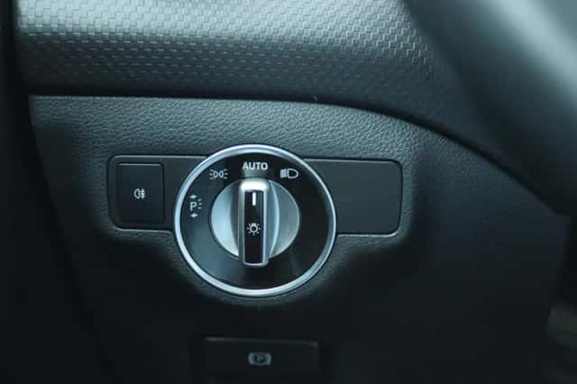 Mercedes-Benz A-Klasse (2014) thumbnail 31
