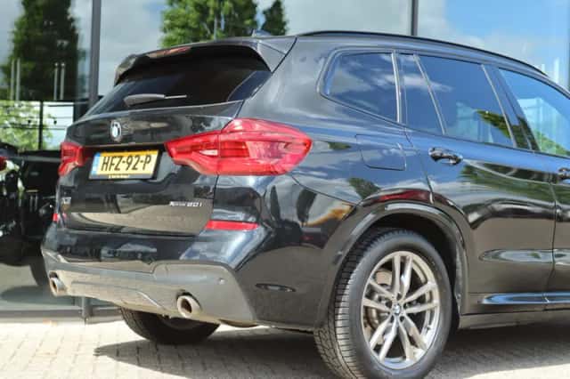 BMW X3 (2019) thumbnail 11