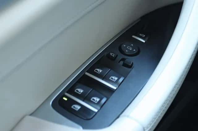 BMW X3 (2019) thumbnail 29