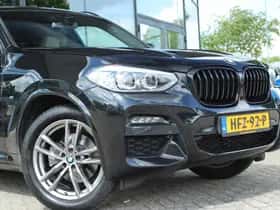 BMW X3 (2019) thumbnail 9