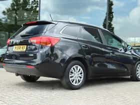 Kia Cee'd (2015) thumbnail 2