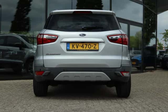 Ford EcoSport (2016) thumbnail 12