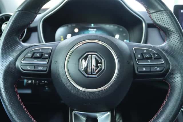 MG MG HS (2022) thumbnail 18