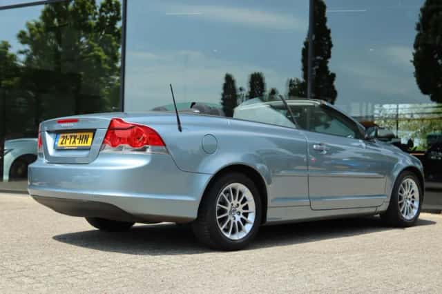 Volvo C70 (2007) thumbnail 2