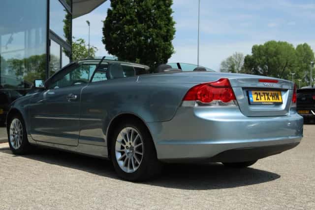 Volvo C70 (2007) thumbnail 8