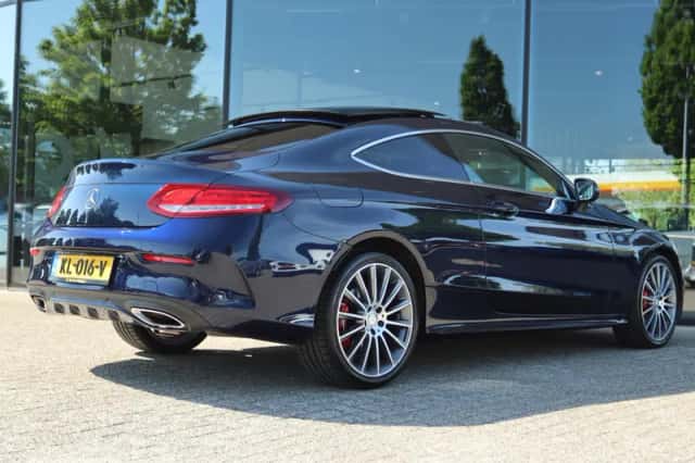Mercedes-Benz C-Klasse (2016) thumbnail 2