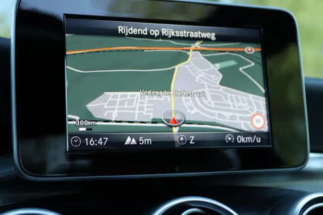 Mercedes-Benz C-Klasse (2016) thumbnail 35