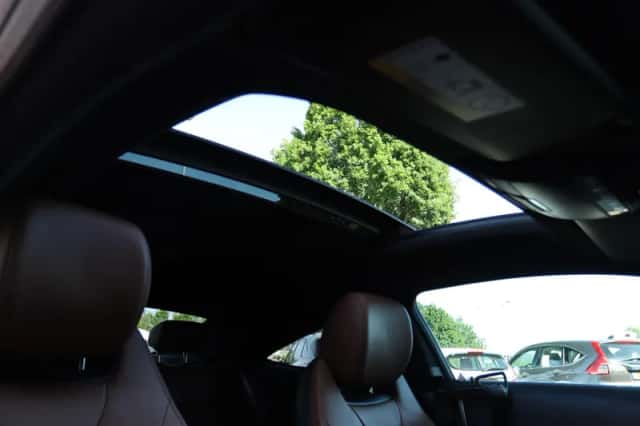 Mercedes-Benz C-Klasse (2016) thumbnail 5