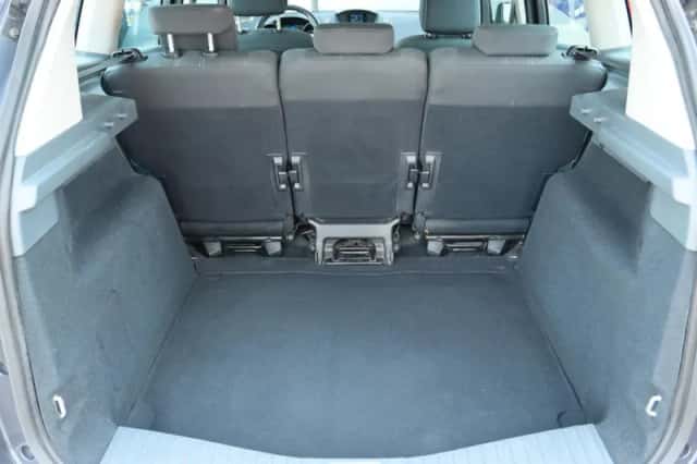 Ford C-Max (2011) thumbnail 14