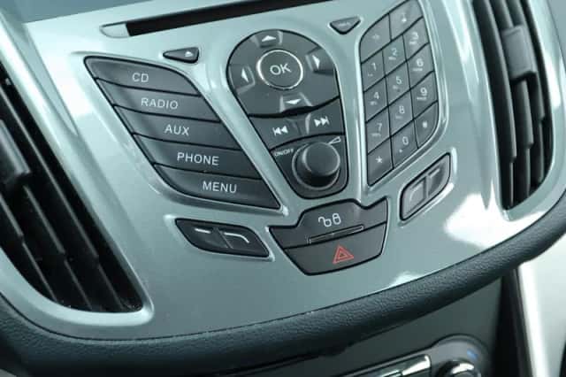 Ford C-Max (2011) thumbnail 22