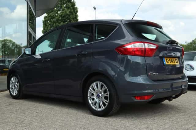 Ford C-Max (2011) thumbnail 10