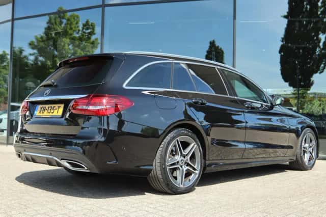 Mercedes-Benz C-Klasse (2018) thumbnail 2