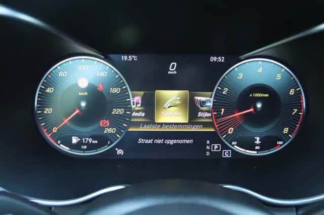 Mercedes-Benz C-Klasse (2018) thumbnail 43