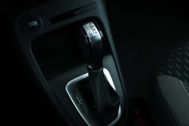 Renault Captur (2019) thumbnail 25