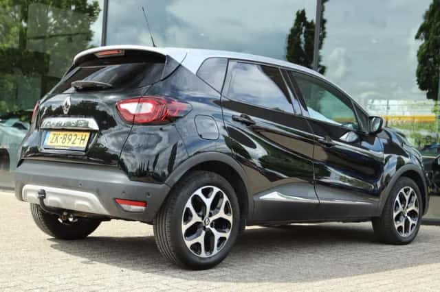 Renault Captur (2019) thumbnail 2