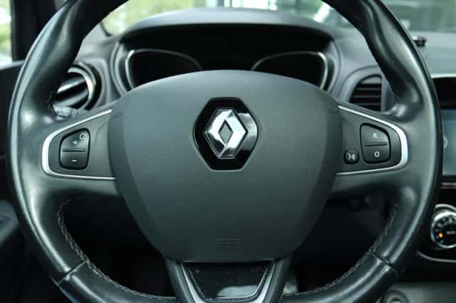 Renault Captur (2019) thumbnail 21