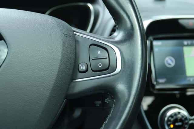 Renault Captur (2019) thumbnail 23