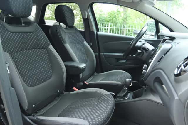Renault Captur (2019) thumbnail 4