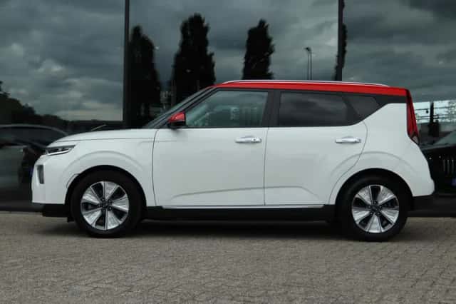 Kia Soul EV (2019) thumbnail 16