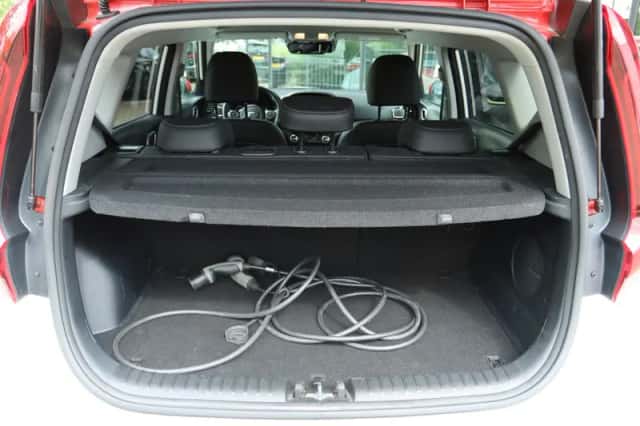 Kia Soul EV (2019) thumbnail 44