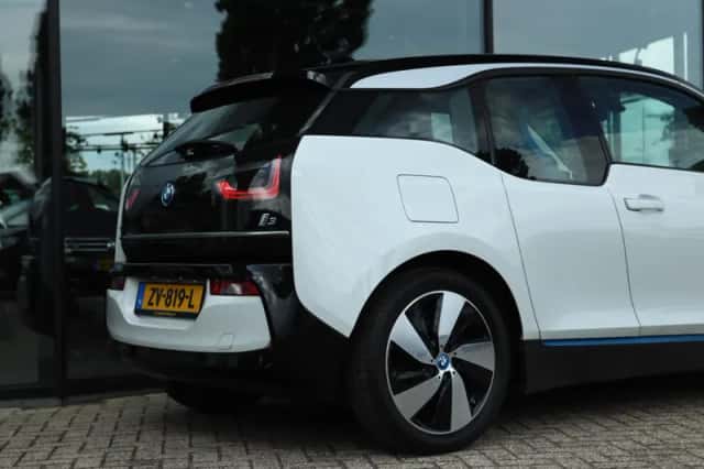 BMW i3 (2019) thumbnail 14