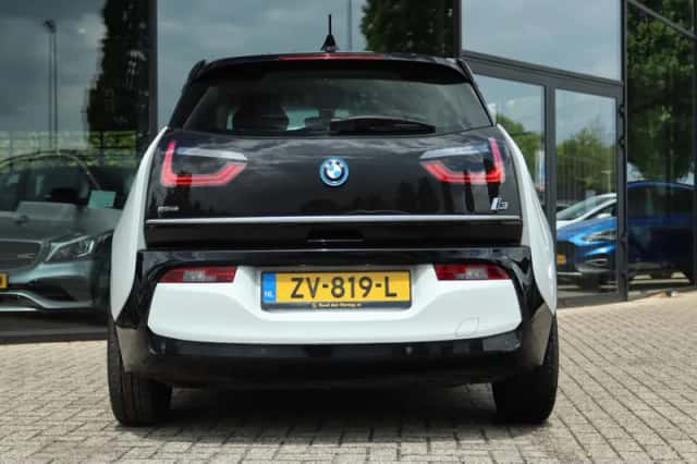 BMW i3 (2019) thumbnail 16