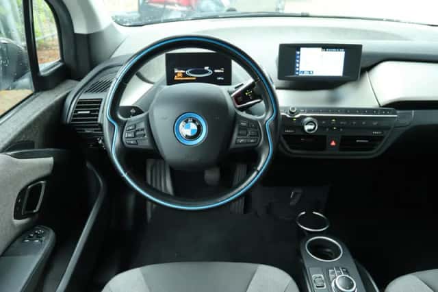 BMW i3 (2019) thumbnail 8