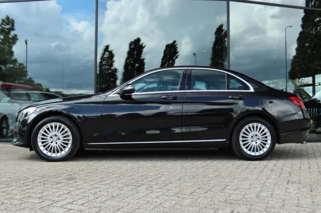 Mercedes-Benz C-Klasse (2016) thumbnail 11