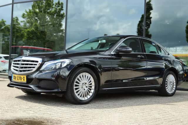 Mercedes-Benz C-Klasse (2016) thumbnail 12