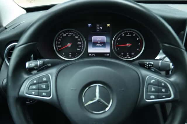 Mercedes-Benz C-Klasse (2016) thumbnail 23