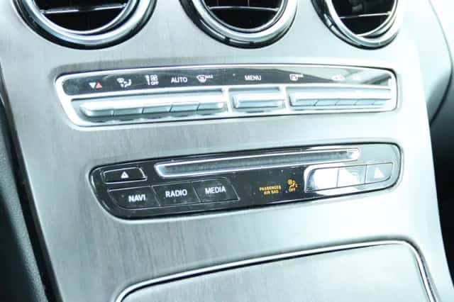 Mercedes-Benz C-Klasse (2016) thumbnail 25