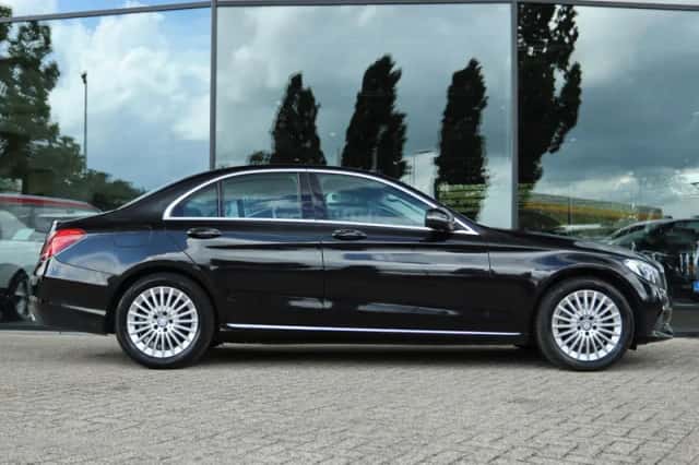 Mercedes-Benz C-Klasse (2016) thumbnail 8