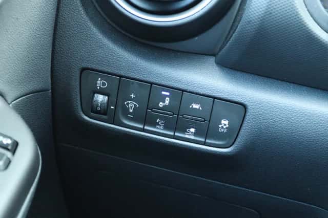 Hyundai Kona (2020) thumbnail 25
