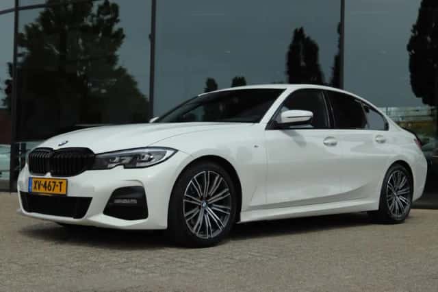 BMW 3-Serie (2019) thumbnail 1