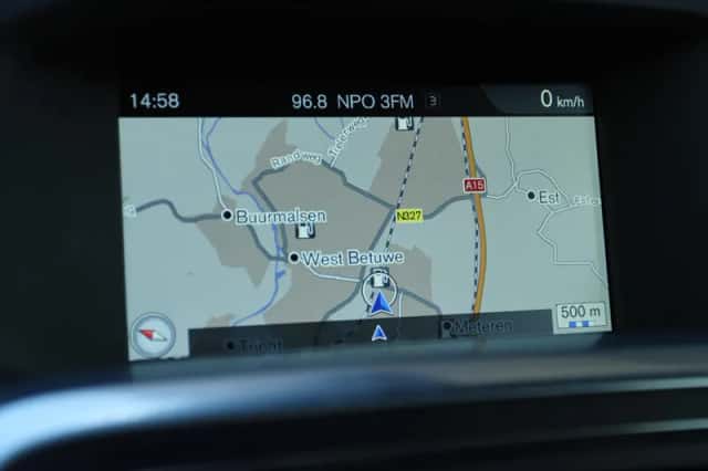 Volvo V60 (2015) thumbnail 6