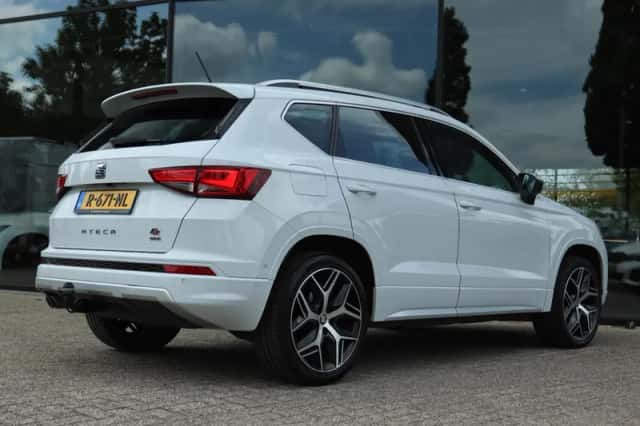 SEAT Ateca (2017) thumbnail 2
