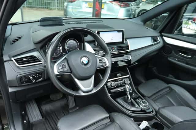 BMW 2-Serie (2021) thumbnail 3