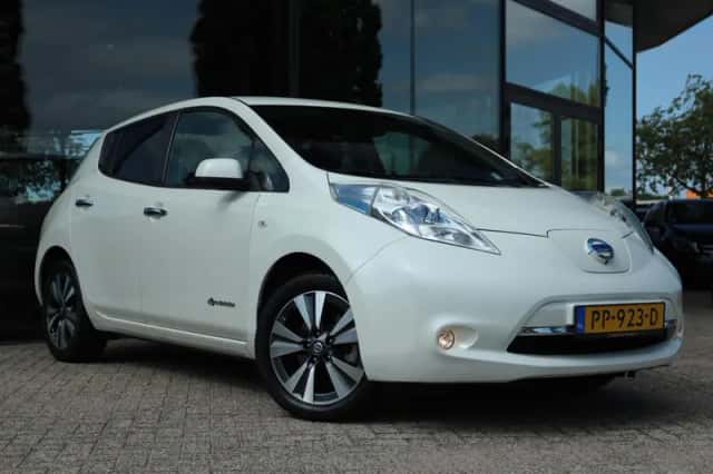 Nissan Leaf (2017) thumbnail 5