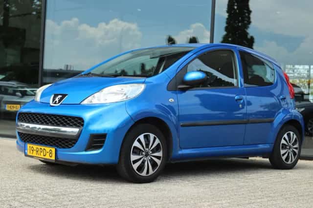 Peugeot 107 (2011) thumbnail 1