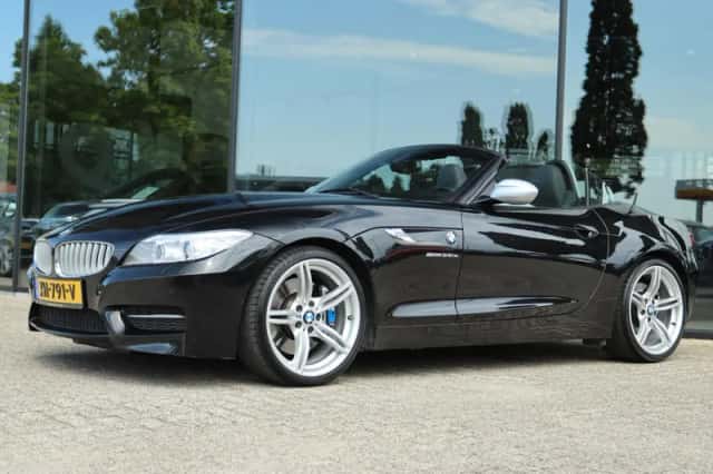 BMW Z4 (2015) thumbnail 1