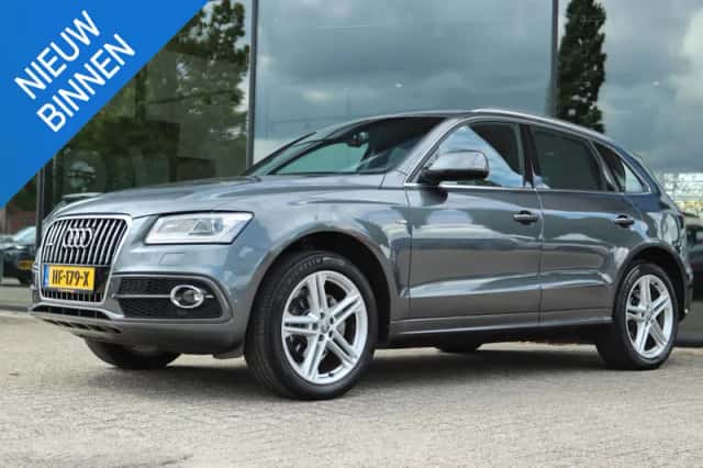Audi Q5 (2015) thumbnail 1