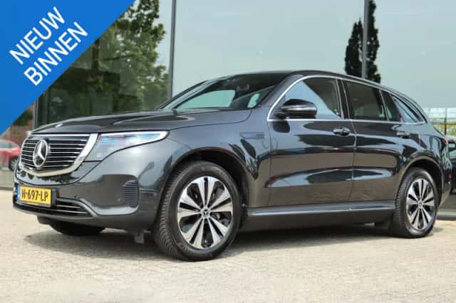 Mercedes-Benz EQC (2021) thumbnail 1