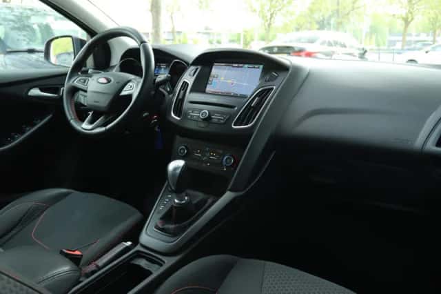 Ford Focus (2016) thumbnail 6