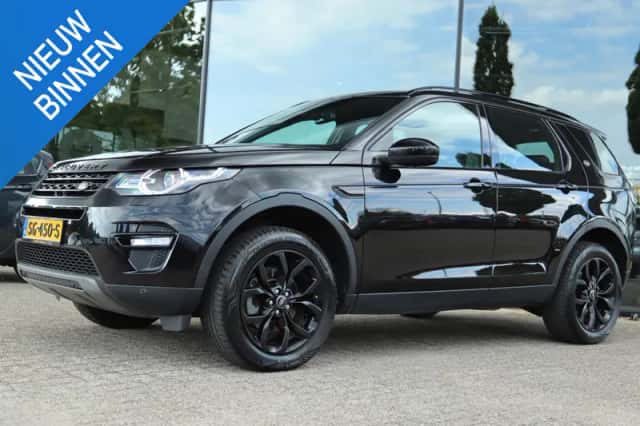 Land Rover Rover (2018) thumbnail 1