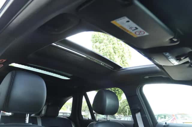 Mercedes-Benz GLC-Klasse (2019) thumbnail 5