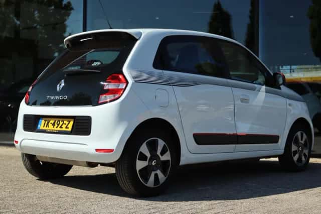 Renault Twingo (2018) thumbnail 2