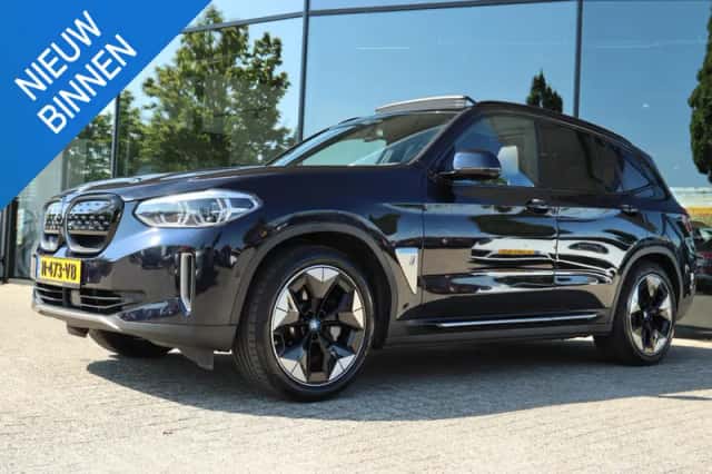 BMW iX3 (2021) thumbnail 1