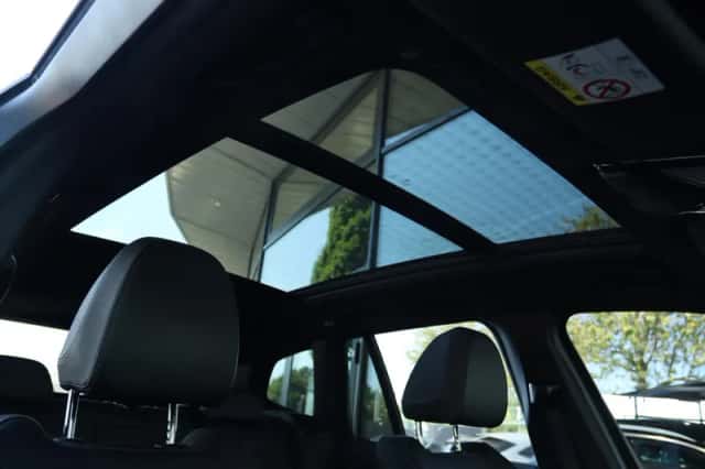 BMW iX3 (2022) thumbnail 5
